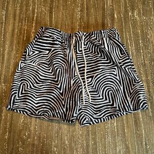 Men’s Todd Snyder Zebra Print Swim Trunks Shorts Black White, Large